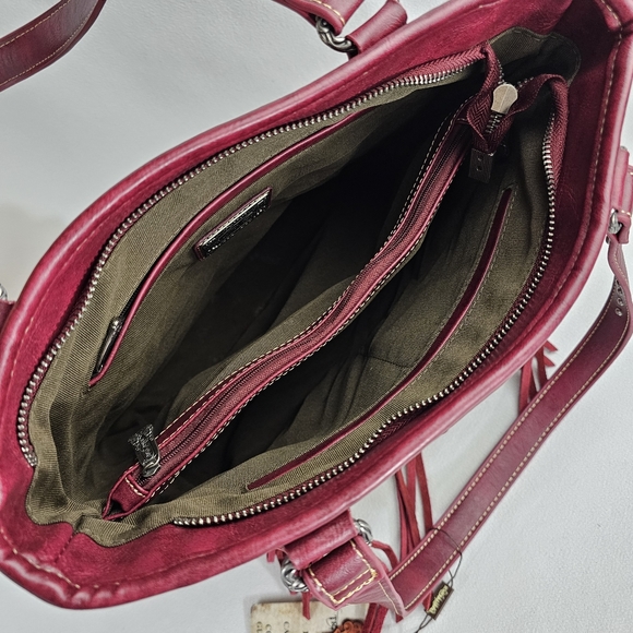 Trinity Ranch Embossed Concealed Carry Purse - Picture 10 of 16